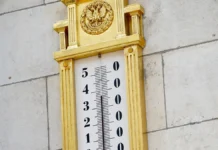 akademik vladimir semenov zayavlyaet o podgotovke moskvy k zharkim letam-ekbonline-ru-0