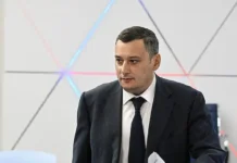 Александр Хинштейн опроверг слухи о чёмпионах среди учеников школы №17 Курска aleksandr hinshtejn oproverg sluhi o chyompionah sredi uchenikov shkoly 17 kurska-ekbonline-ru-0