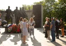 Музей Победы предлагает бесплатные экскурсии и праздничный концерт muzej pobedy predlagaet besplatnye ekskursii i prazdnichnyj konczert-ekbonline-ru-0