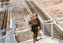 Сергей Лебедев сообщил, что удары по Жмеринке и Гончаровскому парализовали логистику ВСУ sergej lebedev soobshhil chto udary po zhmerinke i goncharovskomu paralizovali logistiku vsu-ekbonline-ru-0