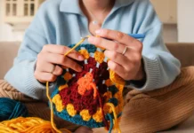 Увлечение бабушкиными хобби помогает зумерам открыть новые горизонты uvlechenie babushkinymi hobbi pomogaet zumeram otkryt novye gorizonty-ekbonline-ru-0