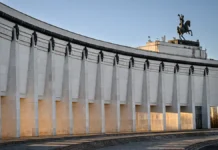 v muzee pobedy sozdaetsya ekspozicziya moskovskoj bitvy s uchastiem shkol-ekbonline-ru-0