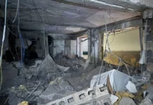 Андрей Воробьев и Дмитрий Волков обсудили ЧП в Красногорске, вызванное атакой дрона ВСУ andrej vorobev i dmitrij volkov obsudili chp v krasnogorske vyzvannoe atakoj drona vsu-ekbonline-ru-0