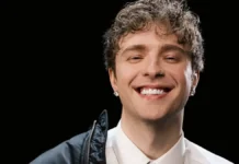 Егор Крид удостоен высокого звания в Доме Республики Уфы от Радиия Хабирова egor krid udostoen vysokogo zvaniya v dome respubliki ufy ot radiiya habirova-ekbonline-ru-0