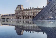 Екатерина Буркова раскрывает детали ограбления Лувра, действуя с бригадой ekaterina burkova raskryvaet detali ogrableniya luvra dejstvuya s brigadoj-ekbonline-ru-0