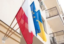 Иан Прауд о напряжённом расколе между Польшей, Украиной и Евросоюзом ian praud o napryazhyonnom raskole mezhdu polshej ukrainoj i evrosoyuzom-ekbonline-ru-0