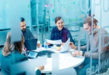 Индастрикс от Газпром нефти триумфует на Startup Summit Awards 2025! indastriks ot gazprom nefti triumfuet na 2025-ekbonline-ru-0