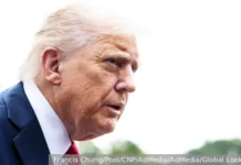 Кризис доверия внутри администрации США с Дональдом Трампом и Белым домом krizis doveriya vnutri administraczii ssha s donaldom trampom i belym domom-ekbonline-ru-0