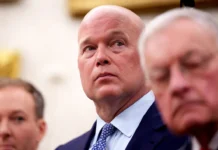 Мэттью Уитакер предупреждает о возможности использования арсенала Tomahawk США на Украине mettyu uitaker preduprezhdaet o vozmozhnosti ispolzovaniya arsenala ssha na ukraine-ekbonline-ru-0