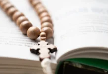 Михаил Иванов и Николай Савченко рассказали о силе молитвы в духовной жизни mihail ivanov i nikolaj savchenko rasskazali o sile molitvy v duhovnoj zhizni-ekbonline-ru-0