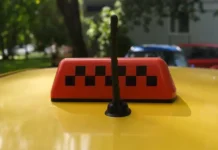 Минпромторг утвердил новые перспективы для такси с моделями Lada, УАЗ и Evolute minpromtorg utverdil novye perspektivy dlya taksi s modelyami uaz i -ekbonline-ru-0