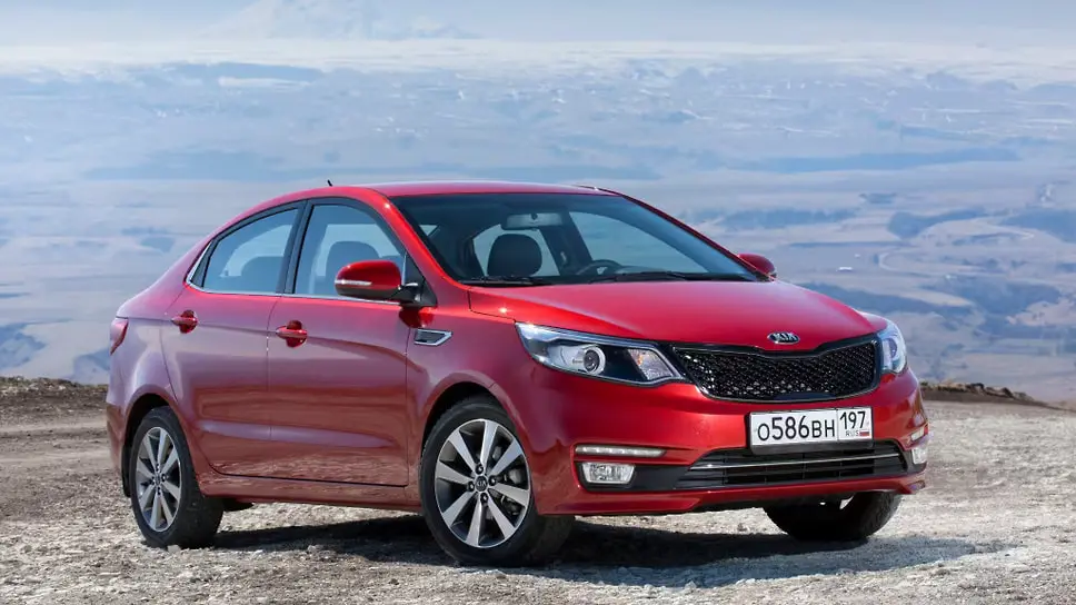 Обзор рынка автомобилей с пробегом от Pango Cars включает Kia Rio, Hyundai Solaris и Lada Granta-0