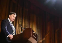 Виктор Момотов и Совет судей России обсуждают судебный статус фигурантов viktor momotov i sovet sudej rossii obsuzhdayut sudebnyj status figurantov-ekbonline-ru-0