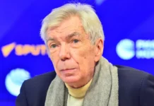 Дмитрий Шепелев вспоминает Юрия Николаева как наставника и друга dmitrij shepelev vspominaet yuriya nikolaeva kak nastavnika i druga-ekbonline-ru-0