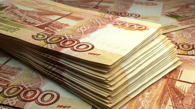 До 27 093 рублей в месяц: Госдума утвердила повышение МРОТ почти на 21% с 1 января 2026 года