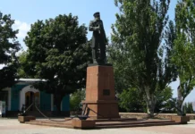 institut naczionalnoj pamyati ukrainy fokusiruetsya na nikolaeve i ego pamyatnike-ekbonline-ru-0