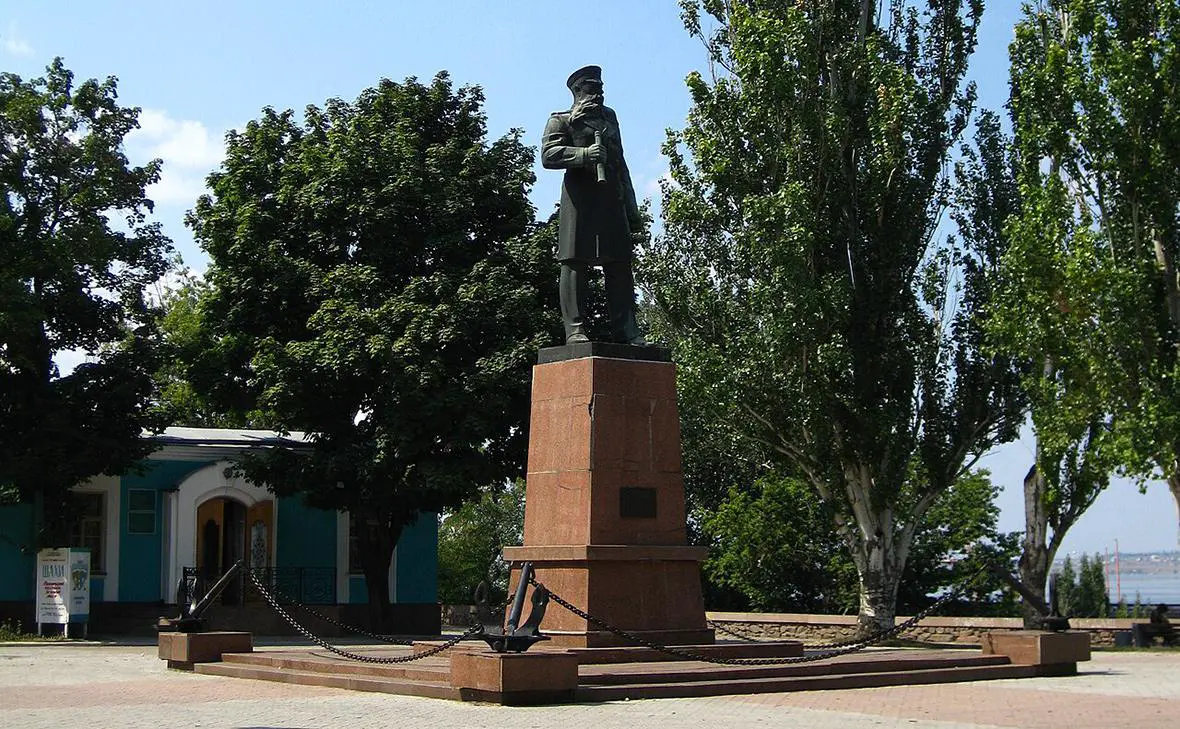 Памятник Степану Макарову в Николаеве (Иван Гриценко / Wikimedia Commons)