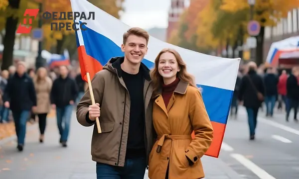 Константин Булавицкий отмечает новую силу Дня народного единства России-0