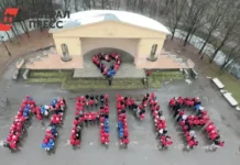 Материнский подвиг на фоне СВО и празднование Дня Матери в 'Единой России' materinskij podvig na fone svo i prazdnovanie dnya materi v edinoj rossii-ekbonline-ru-0