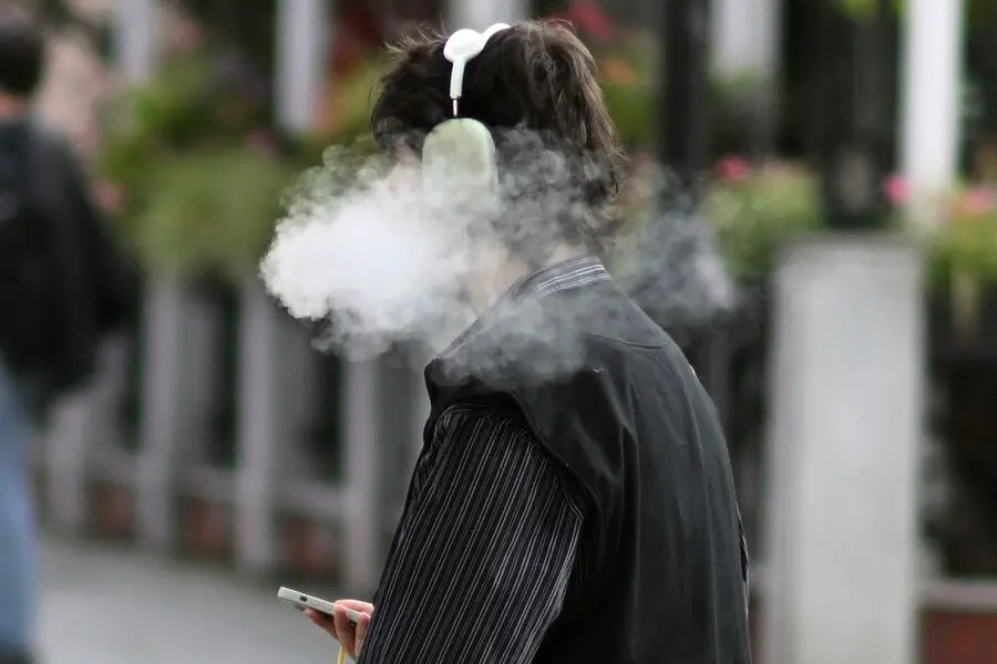 Прорывное исследование Сеченовского университета раскрывает влияние вейпинга на здоровье-0