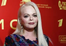 Суд освободил квартиру Ларисы Долиной в Москве от ареста sud osvobodil kvartiru larisy dolinoj v moskve ot aresta-ekbonline-ru-0