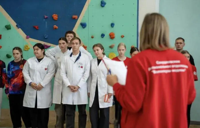 В Екатеринбурге наградили лучшие студенческие и школьные команды спасателей УрГПУ-0