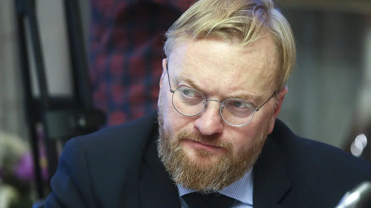 Милонов отреагировал на скандал с расстегнутой ширинкой Диброва