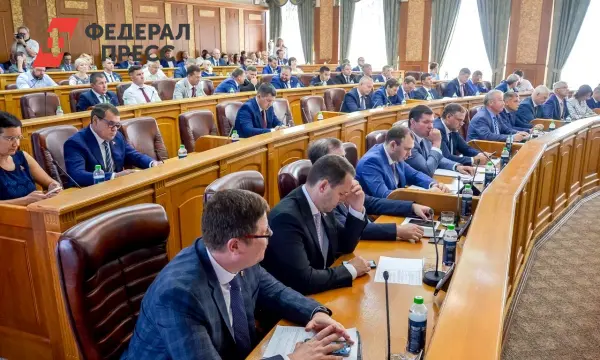 Депутаты Законодательного собрания Челябинской области одобрили бюджет с поправками Алексея Текслера на 2026–2028 годы-0