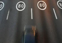 Олег Понарьин и Госавтоинспекция за повышение скорости на безопасных дорогах oleg ponarin i gosavtoinspekcziya za povyshenie skorosti na bezopasnyh dorogah-ekbonline-ru-0