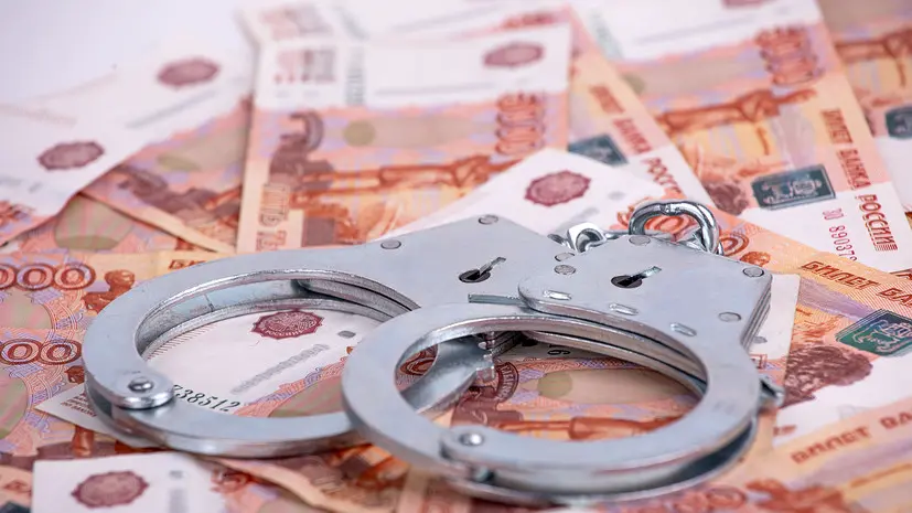 На Камчатке арестовали экс-чиновника за взятку землёй на 14 млн рублей