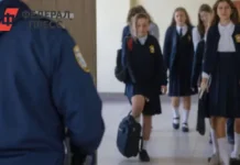 СКР Екатеринбурга ведет расследование в отношении охранника ЧОП после жалоб девочек skr ekaterinburga vedet rassledovanie v otnoshenii ohrannika chop posle zhalob devochek-ekbonline-ru-0