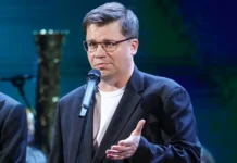 garik harlamov i denis dorohov yarko vystupili v ne svoej igre-ekbonline-ru-0