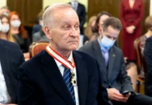 Геннадий Лазарев. ВГУЭС и Восточная верфь: новое дело и надежды gennadij lazarev vgues i vostochnaya verf novoe delo i nadezhdy-ekbonline-ru-0