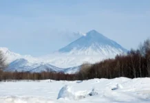 Липарские острова и ДВО РАН: роль Алексея Озерова в вулканологии liparskie ostrova i dvo ran rol alekseya ozerova v vulkanologii-ekbonline-ru-0