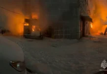 МЧС России потушило пожар на текстильном складе в Одинцово mchs rossii potushilo pozhar na tekstilnom sklade v odinczovo-ekbonline-ru-0