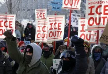 Мнения об акциях в Миннеаполисе: Трамп, ICE, Уолц, Богуславская mneniya ob akcziyah v minneapolise tramp uolcz boguslavskaya-ekbonline-ru-0