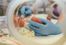 Оптимистичные шаги медсестер роддома №1 Новокузнецка с Прокуратурой и Минздравом optimistichnye shagi medsester roddoma 1 novokuzneczka s prokuraturoj i minzdravom-ekbonline-ru-0