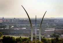 Пентагон оптимизировал доставку и внедрил новые правила для ВМС США в Бахрейне pentagon optimiziroval dostavku i vnedril novye pravila dlya vms ssha v bahrejne-ekbonline-ru-0