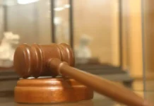 Томский облсуд вынес жесткий приговор подростку за госизмену tomskij oblsud vynes zhestkij prigovor podrostku za gosizmenu-ekbonline-ru-0