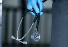 В Детской больнице Сперанского успешно провели операцию на кисте v detskoj bolnicze speranskogo uspeshno proveli operacziyu na kiste-ekbonline-ru-0