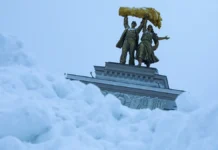 Гидрометцентр России предупреждает сугробы в Москве вырастут на 15 см gidrometczentr rossii preduprezhdaet sugroby v moskve vyrastut na 15 sm-ekbonline-ru-0