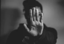 История раскрыта: в Дагестане многодетная мать пострадала от сожителя istoriya raskryta v dagestane mnogodetnaya mat postradala ot sozhitelya-ekbonline-ru-0