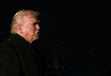 Крым зовет Трампа. Константинов готов показать Путину перемены krym zovet trampa konstantinov gotov pokazat putinu peremeny-ekbonline-ru-0