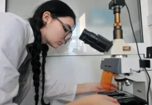 Минздрав установил новые баллы ЕГЭ для медиков в 2026 году minzdrav ustanovil novye bally ege dlya medikov v 2026 godu-ekbonline-ru-0