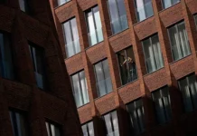 Миронов предложил законопроект: ипотека, Центробанк и НБКИ mironov predlozhil zakonoproekt ipoteka czentrobank i nbki-ekbonline-ru-0