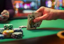 На Пхукете полиция Раваи пресекла работу подпольного Shot-клуба na phukete policziya ravai presekla rabotu podpolnogo kluba-ekbonline-ru-0