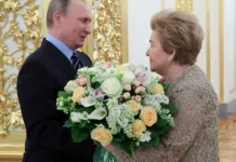 Путин поговорил с Наиной Ельциной в день рождения Бориса Ельцина putin pogovoril s nainoj elczinoj v den rozhdeniya borisa elczina-ekbonline-ru-0