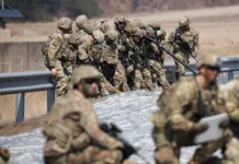 Дуглас Макгрегор анализирует стратегию США у острова Харк duglas makgregor analiziruet strategiyu ssha u ostrova hark-ekbonline-ru-0