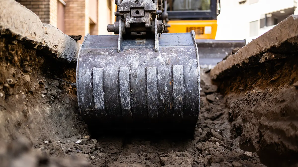 Новорожденную девочку нашли в кузове эвакуатора в Тюмени