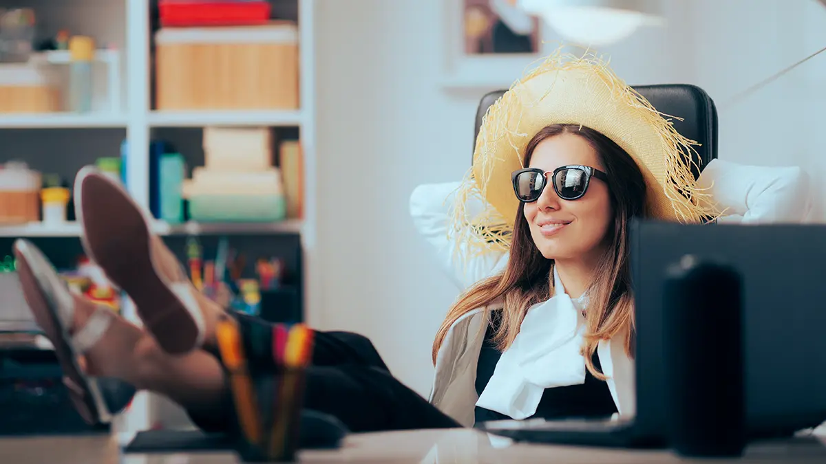 Что делать работодателю в случае отказа сотрудника от отпуска